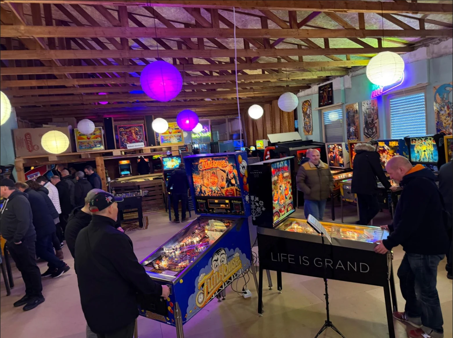 Pinball-Classics Showroom im Flipperloft